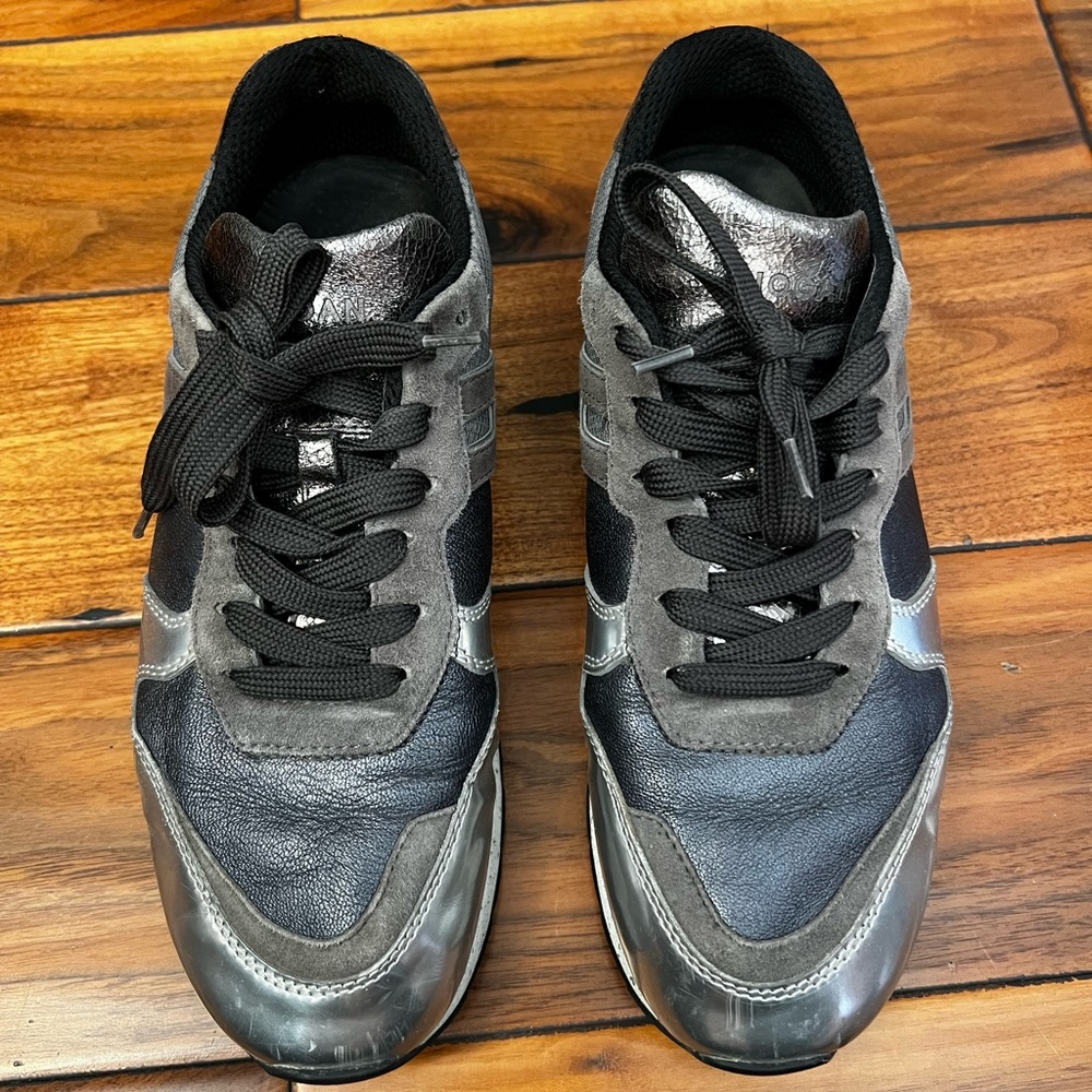 Hogan silver metallic super comfortable sneakers